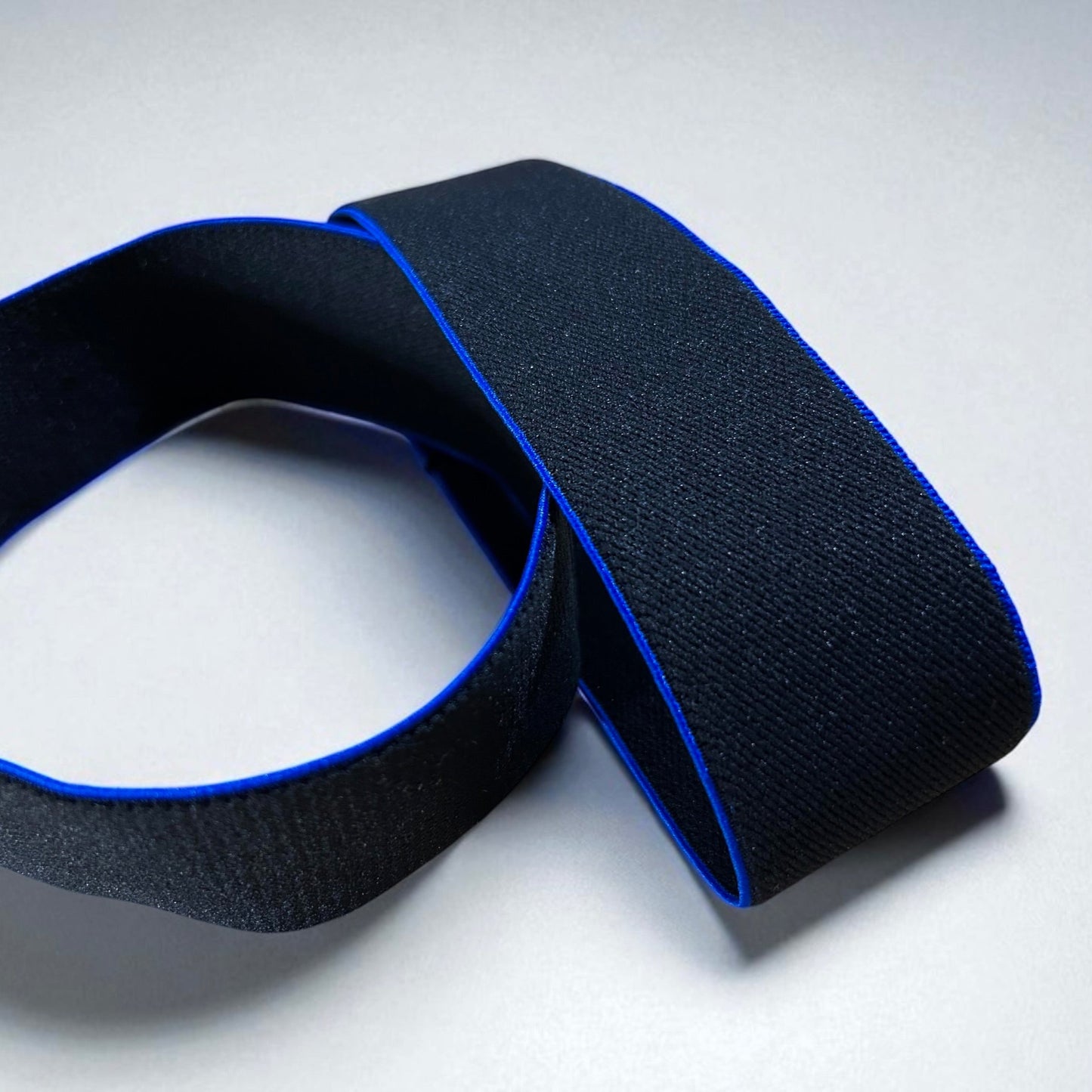 Pair Of Black Bicep Bands – Choice of 6 Edge Trim Colours.